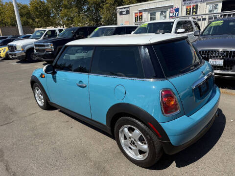 2010 MINI Cooper