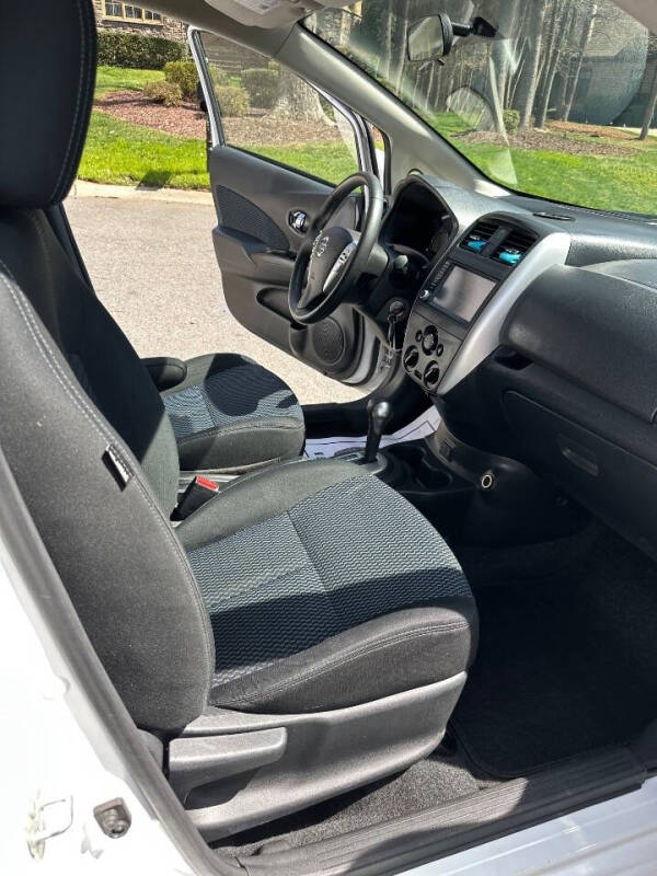 2019 Nissan Versa Note SV