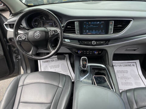 2019 Buick Enclave Essence