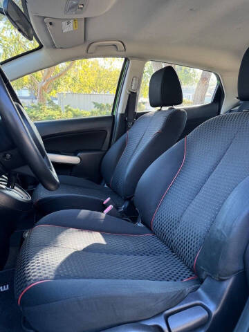 2013 Mazda MAZDA2 Touring