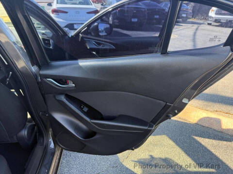 2017 Mazda MAZDA3 Sport