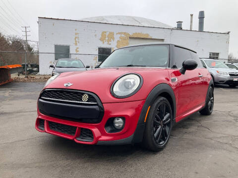2017 MINI Hardtop 2 Door Cooper