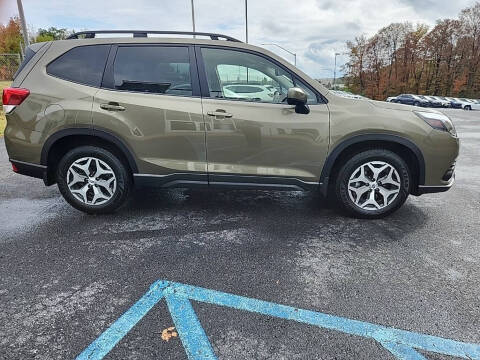 2023 Subaru Forester Premium