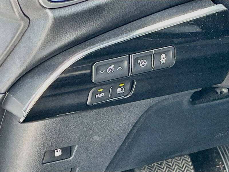 2022 Toyota Prius Limited