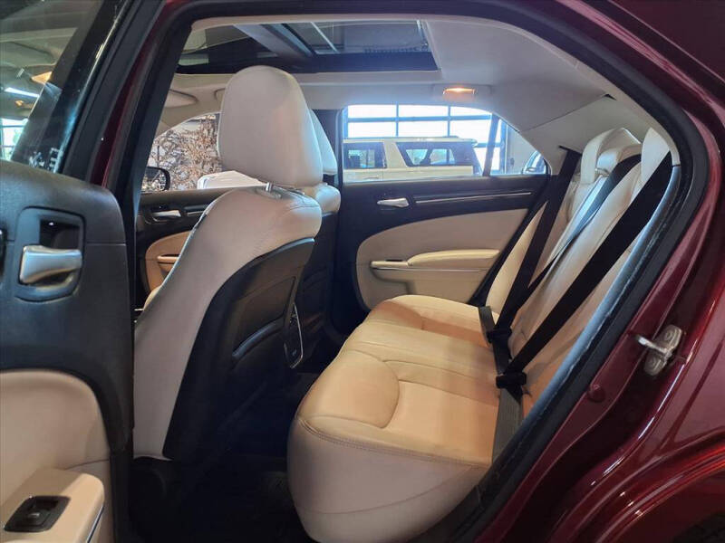 2018 Chrysler 300 Touring