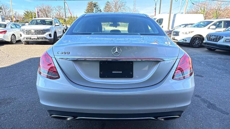 2016 Mercedes-Benz C-Class