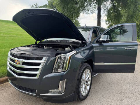 2020 Cadillac Escalade Luxury