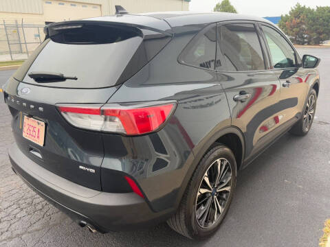 2022 Ford Escape SE