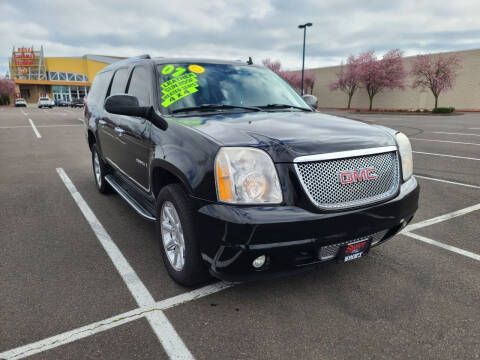 2007 GMC Yukon XL for sale at SWIFT AUTO SALES INC in Salem OR