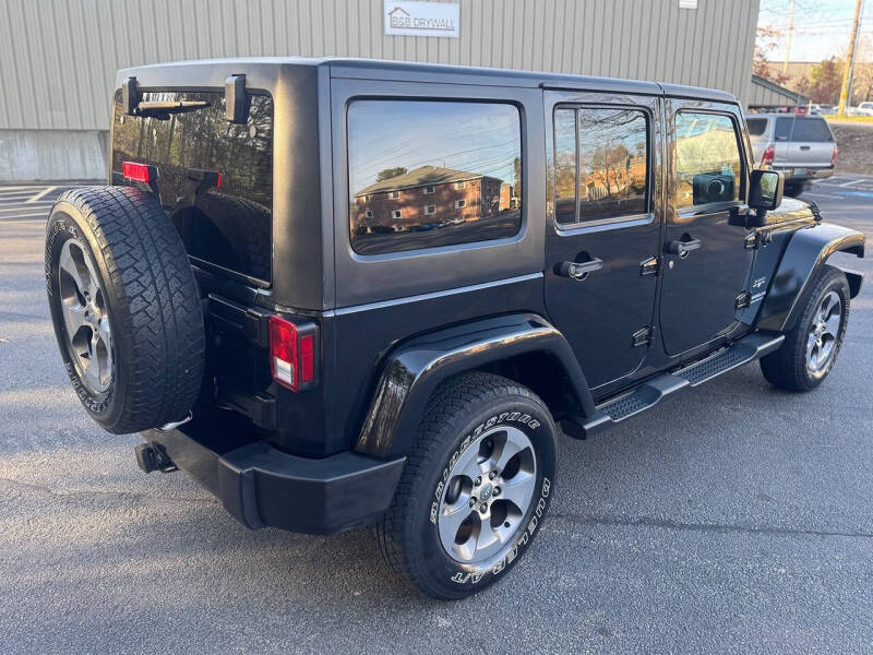 2016 Jeep Wrangler Unlimited Sahara