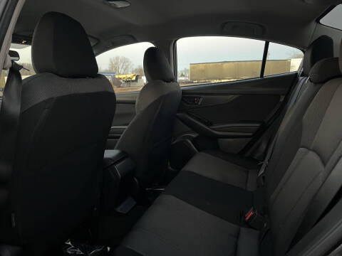 2019 Subaru Impreza 2.0i