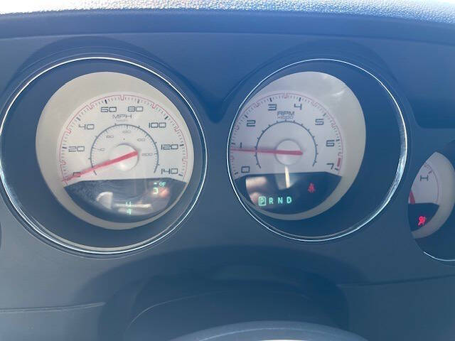 2013 Dodge Challenger SXT