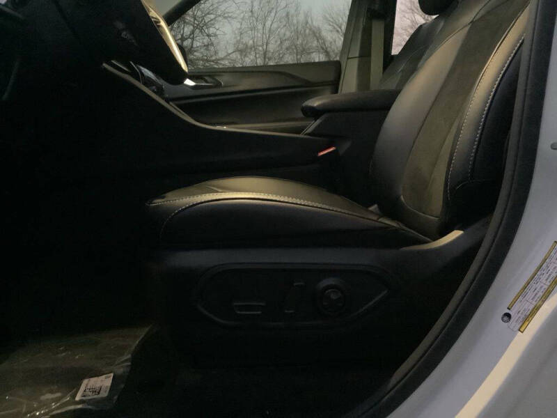 2025 Jeep Grand Cherokee L Altitude X