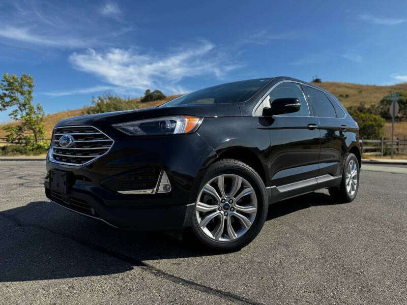 2022 Ford Edge Titanium