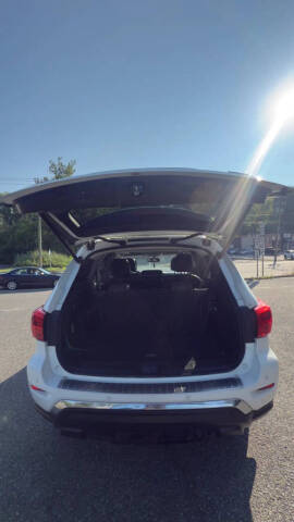 2017 Nissan Pathfinder