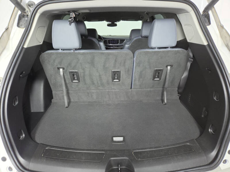 2020 Buick Enclave Essence