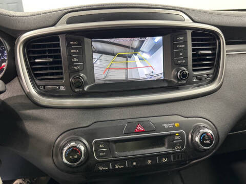 2019 Kia Sorento LX V6