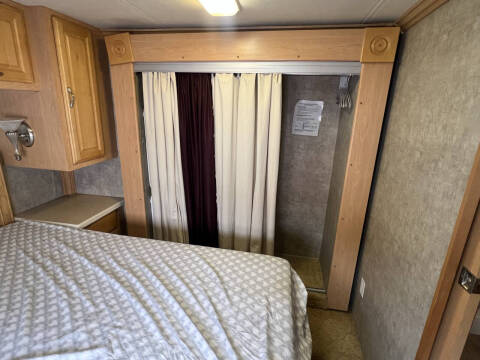 2005 Freightliner xc37