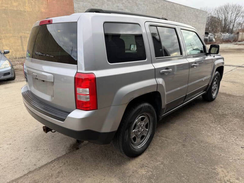 2016 Jeep Patriot Sport