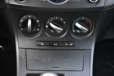 2012 Mazda MAZDA3 i Touring