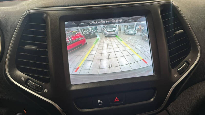 2019 Jeep Cherokee Trailhawk