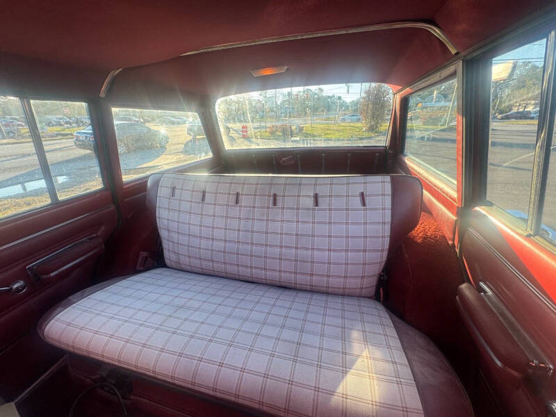 1984 Jeep Waggoner
