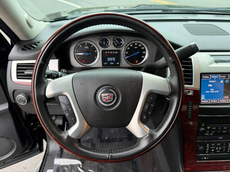 2014 Cadillac Escalade Luxury