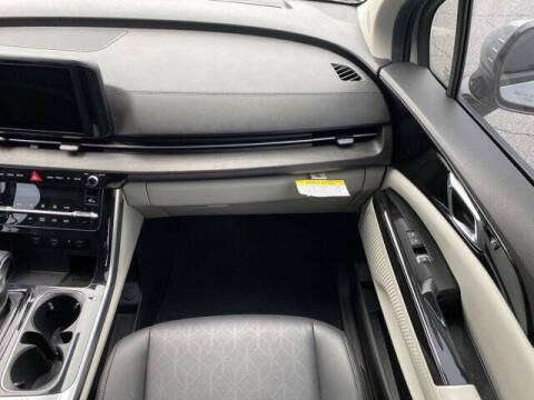 2022 Kia Carnival EX