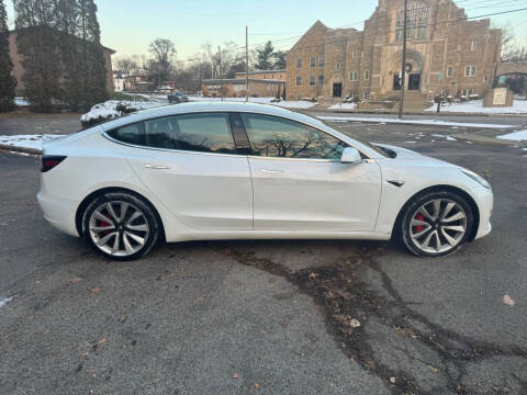2018 Tesla Model 3 Long Range