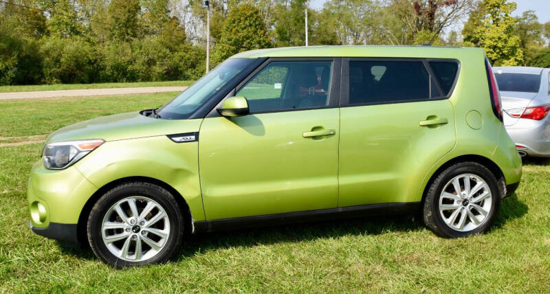 2018 Kia Soul for sale at PINNACLE ROAD AUTOMOTIVE LLC in Moraine OH