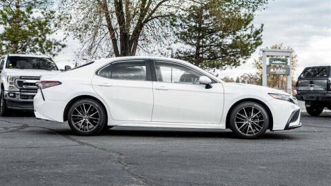 2023 Toyota Camry SE