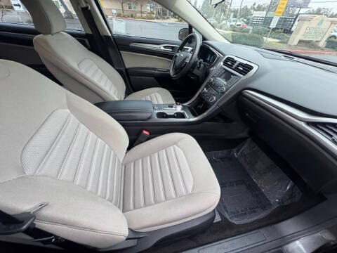 2017 Ford Fusion Hybrid S