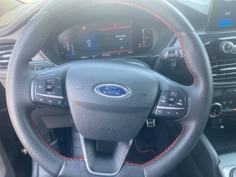 2023 Ford Escape ST-Line