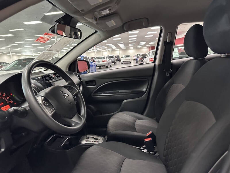 2024 Mitsubishi Mirage ES