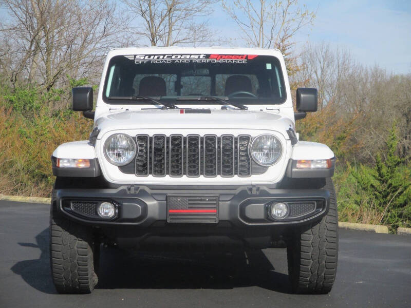 2025 Jeep Gladiator NightHawk
