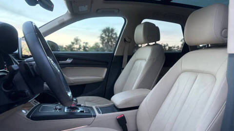 2019 Audi Q5 quattro Premium Plus 45 TFSI