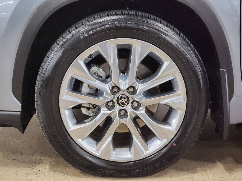 2022 Toyota Highlander Limited