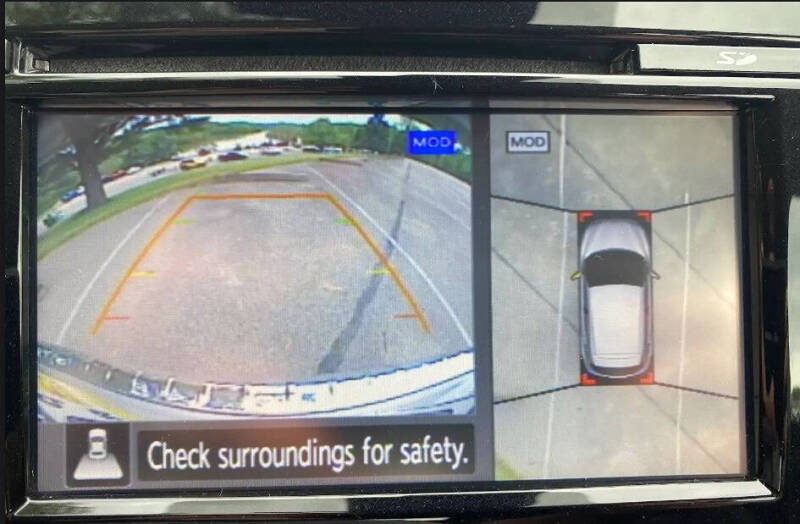 2017 Nissan Pathfinder SV