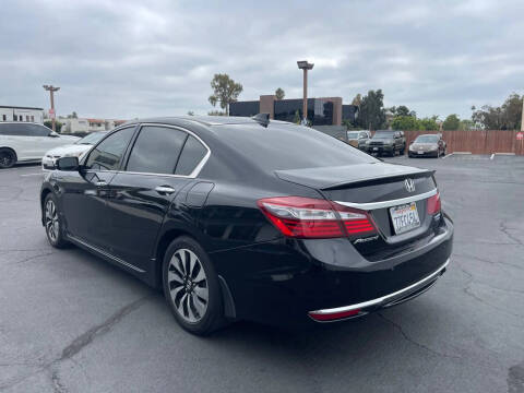 2017 Honda Accord Hybrid Touring