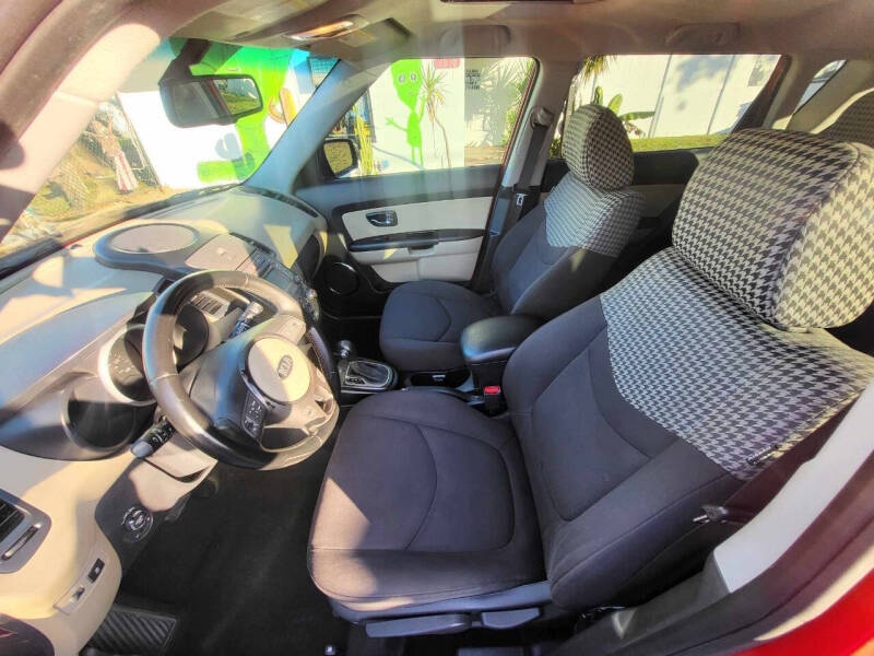 2013 Kia Soul + photo 6