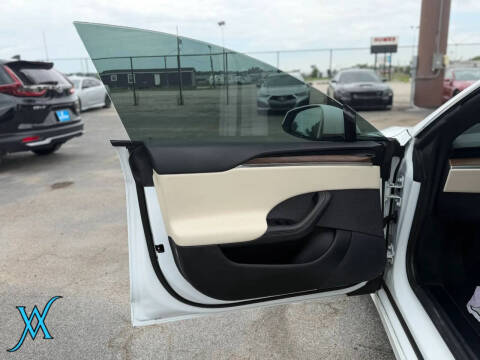 2022 Tesla Model S