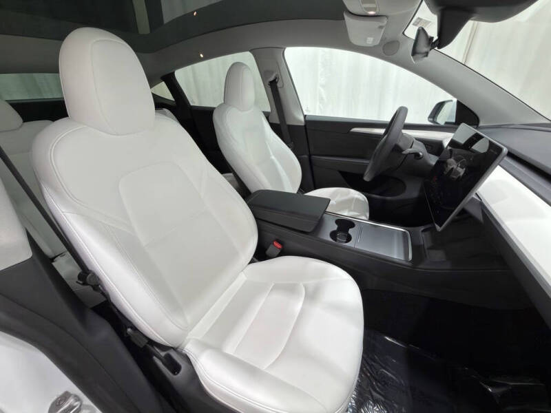 2023 Tesla Model Y Long Range