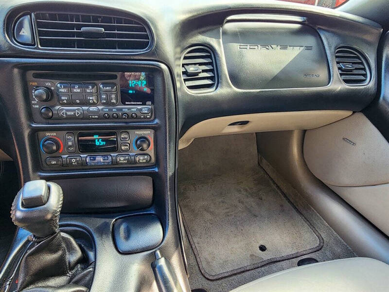 2004 Chevrolet Corvette