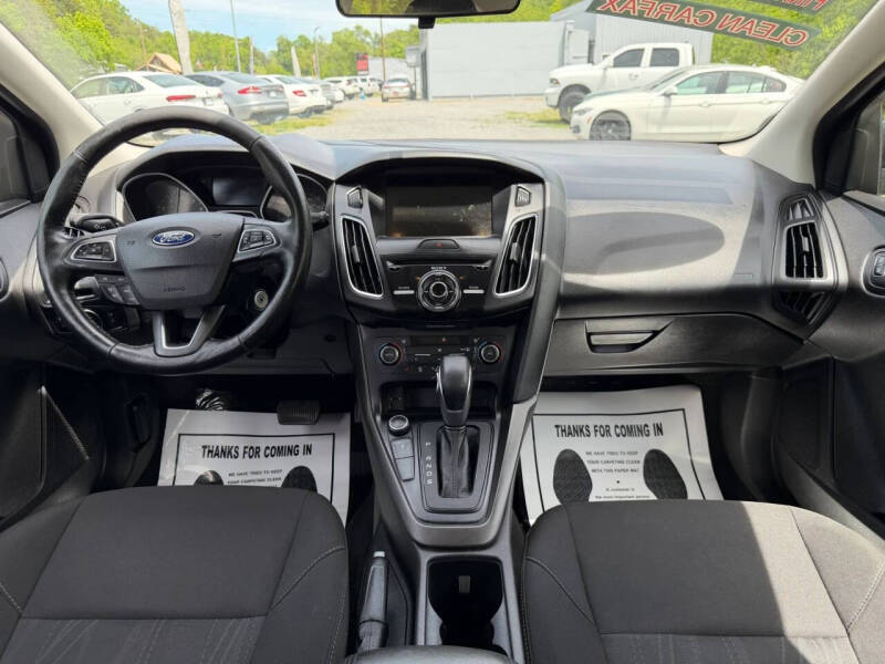 2017 Ford Focus SEL
