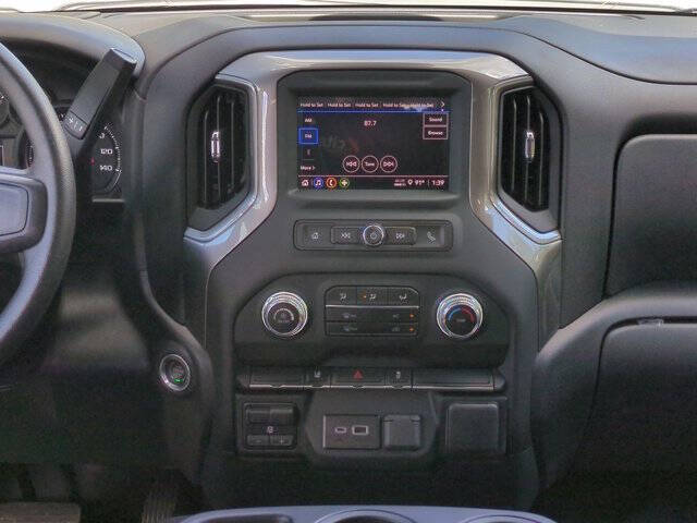 2025 GMC Sierra 2500HD Pro