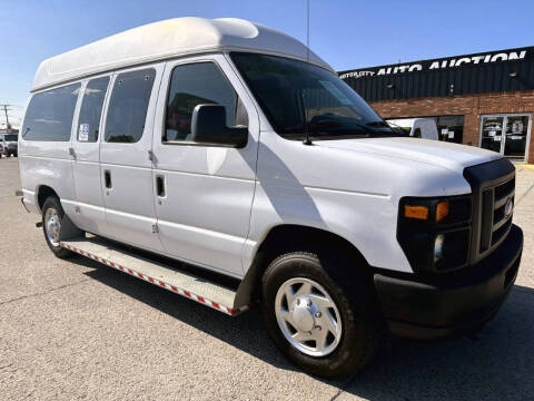 2010 Ford E-Series E-150