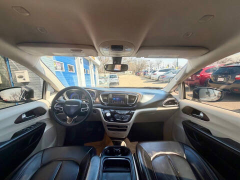 2021 Chrysler Voyager LXi