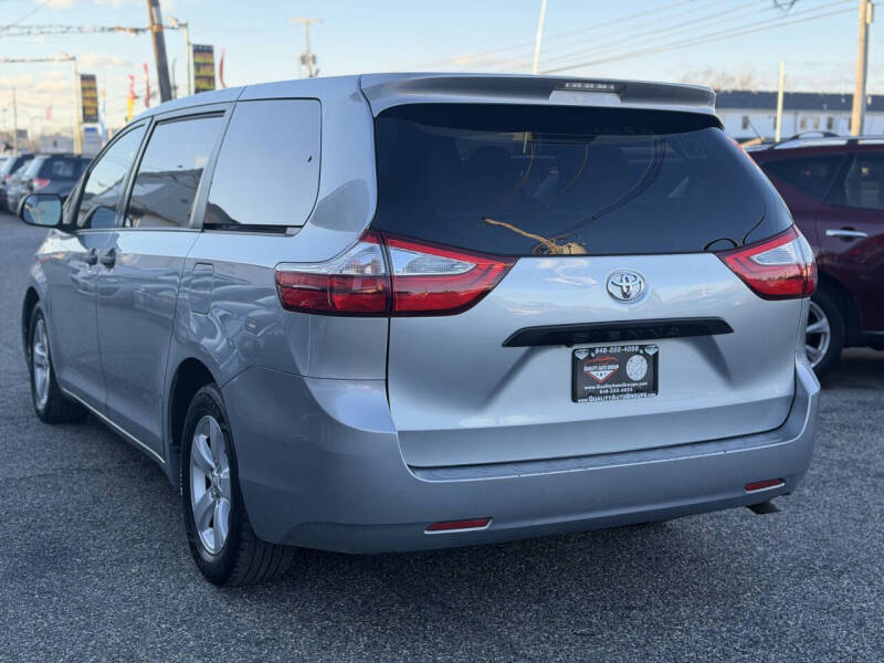 2016 Toyota Sienna L 7-Passenger