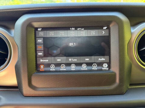 2022 Jeep Gladiator Sport S