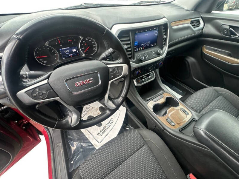 2020 GMC Acadia SLE